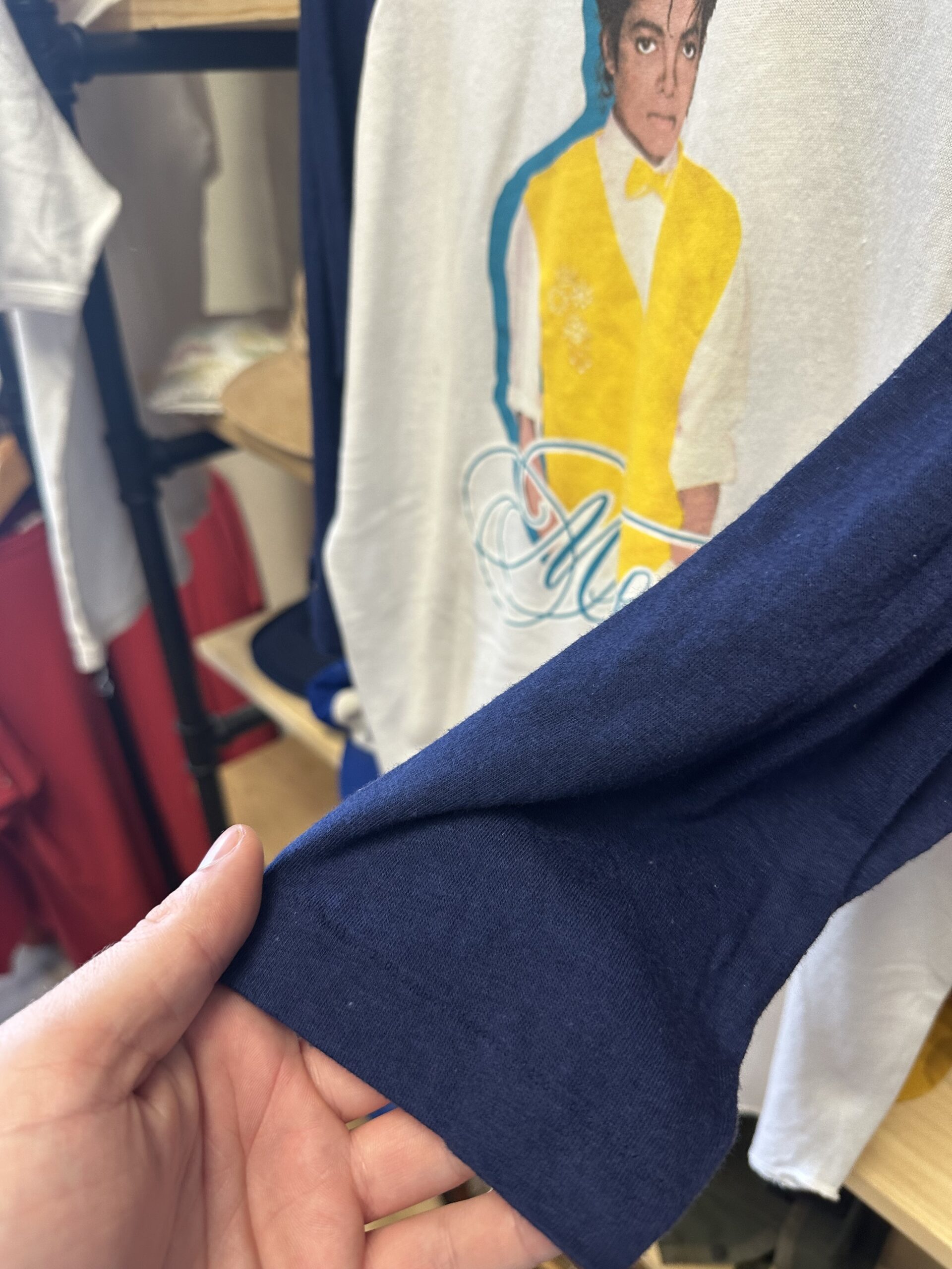Vintage 1988 Michael Jackson Shirt (M) - Image 4